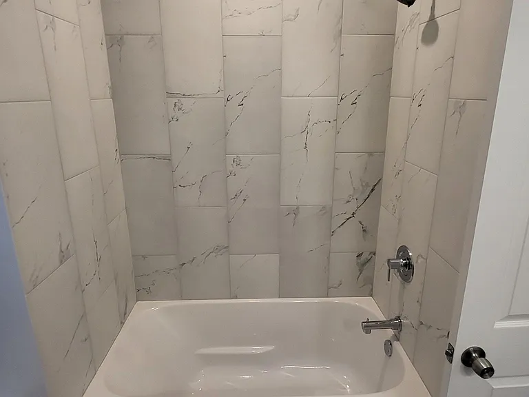 1916 S Leavitt St #3F — Photo 10