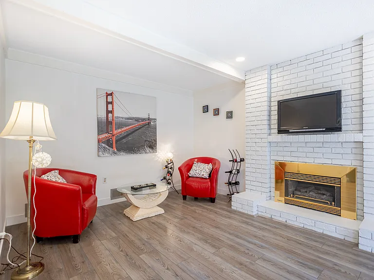 11234 Kingcome Ave — Photo 22