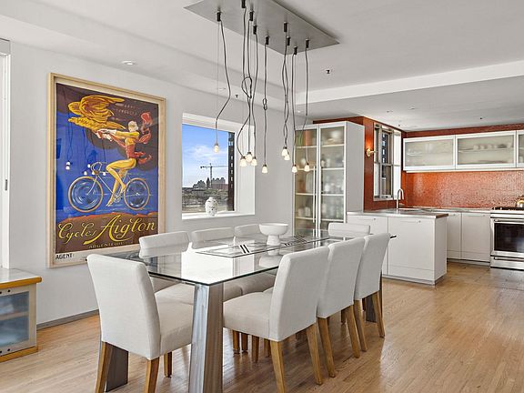 3rd image of 80 Bloomfield St #6A
