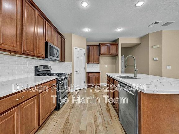3rd image of 520 Needles Ct