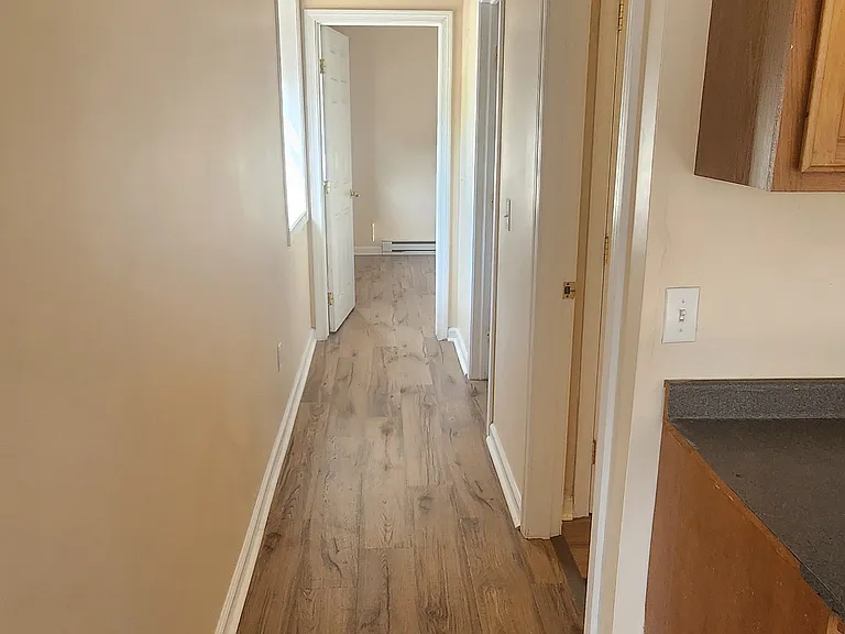 231 N Main St #5 — Photo 10