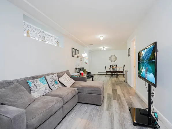 634 Darlington Avenue image 14 of 16