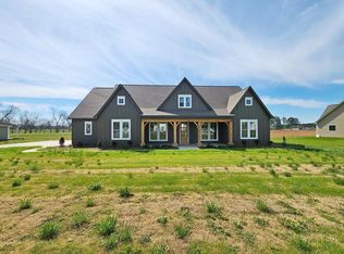 148 Blue Oak Way, Leesburg, GA 31763