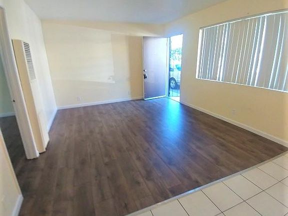 3rd image of 69 Jose Figueres Ave APT 3