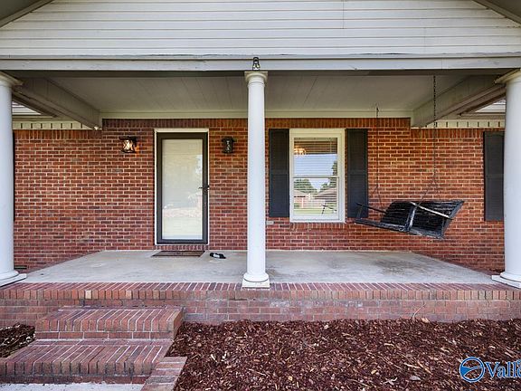 4th image of 103 Sagewood Dr