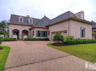 1225 S Moorings Dr, Wilmington, NC 28405