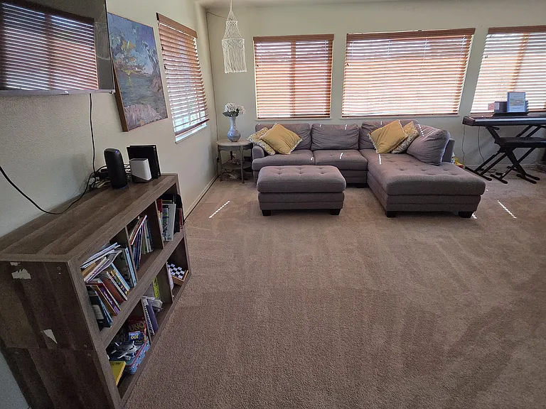 8 Akeu Pl — Photo 11