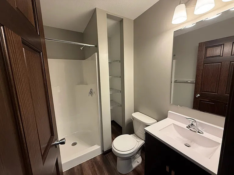 1933 Southridge Ave #1 — Photo 3