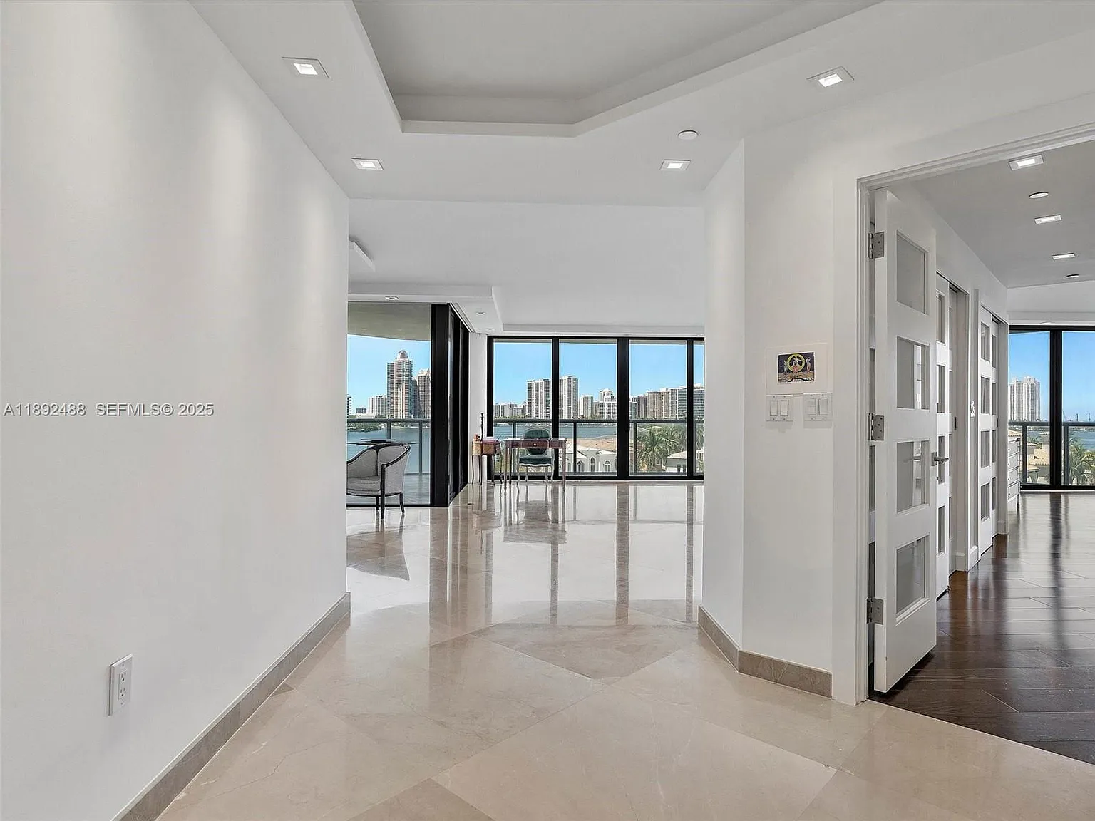 4000 Island Blvd — Photo 4