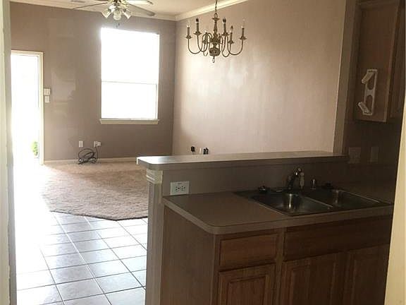 3rd image of 211 Wyndham Meadows Way