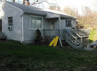 3 Stuber Ln, Hackettstown, NJ 07840