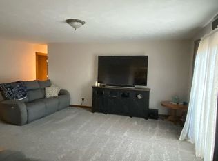 6802 W Walton, Blanchard, MI 49310