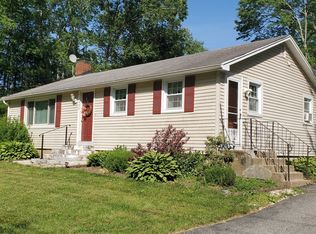 400 N Windham Rd, North Windham, CT 06256