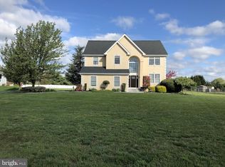 25 Two Penny Run W, Woodstown, NJ 08098