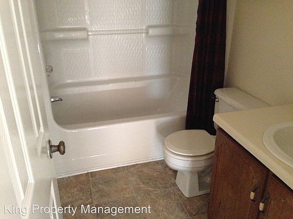 4th image of 426A Ladiga St SE