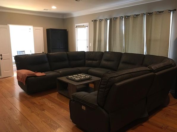 3369 Canyon Crest Rd