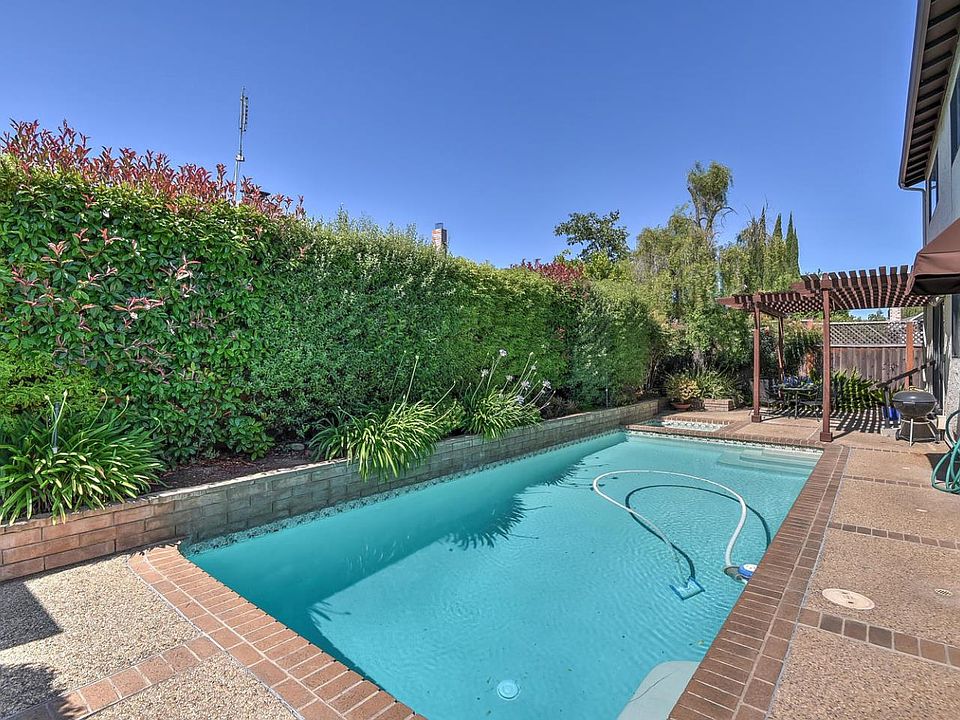 2nd image of 3574 Sunnygate Ct
