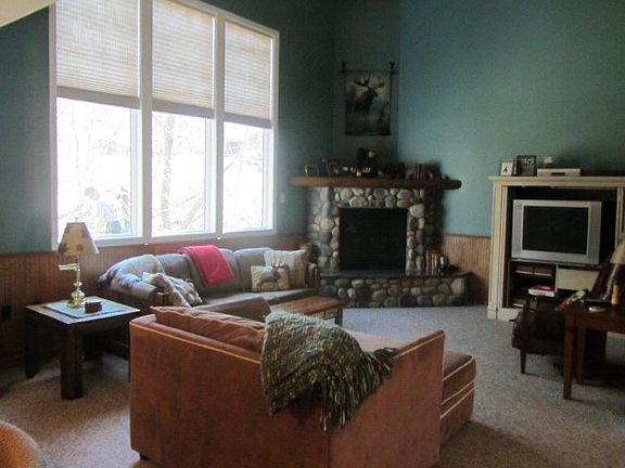 4th image of 45 Dunn Way