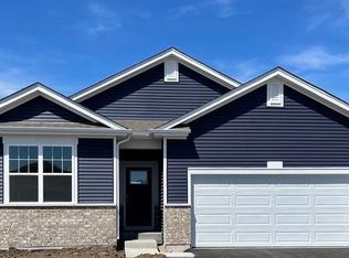 2750 Harnish Dr, Algonquin, IL 60102