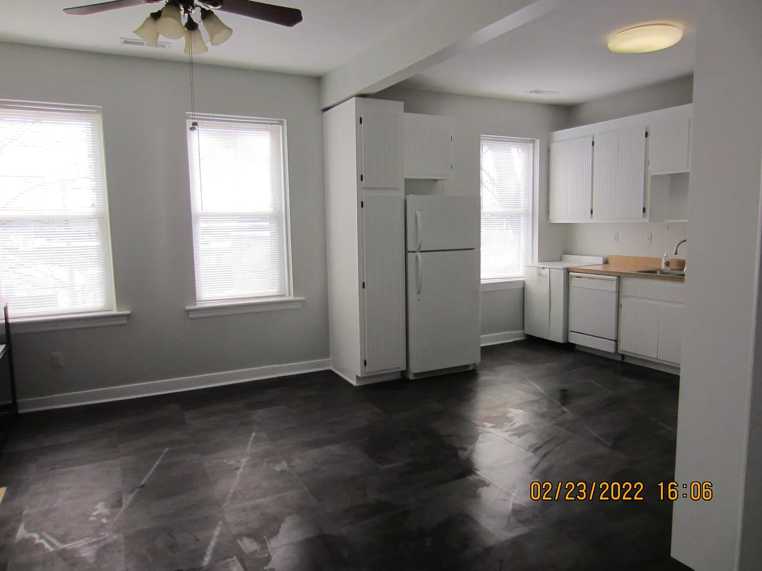 2 bed, 1400 sqft, $1,995 — Photo 3