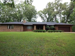 4600 Bells Hwy, Jackson, TN 38305