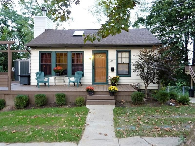 1st image of 80 Ashford Ave