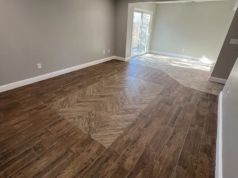 4713 Treanna Ave — Photo 3