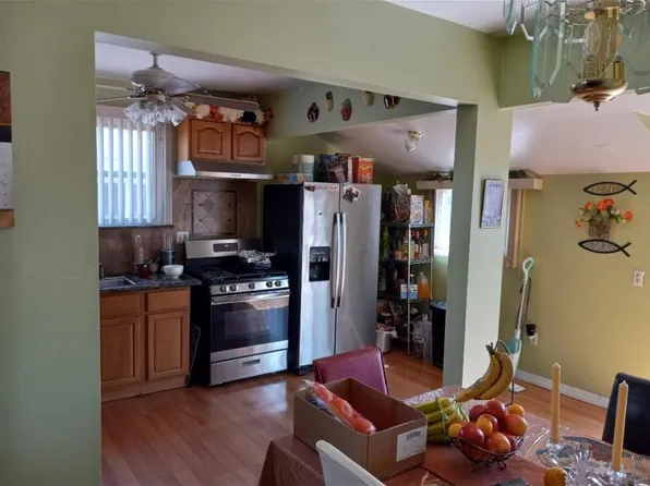 1816 Maine Ave, Richmond, CA 94804