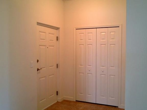 4th image of 4177 N Orange Blossom Trl #202
