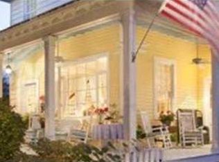 16 Meddin Ln, Tybee Island, GA 31328