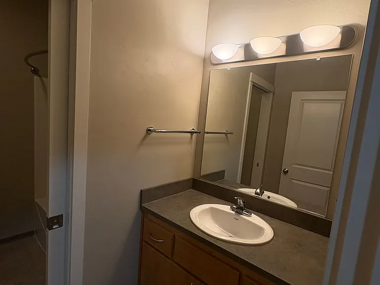 585 E 14th Ave #7 — Photo 22
