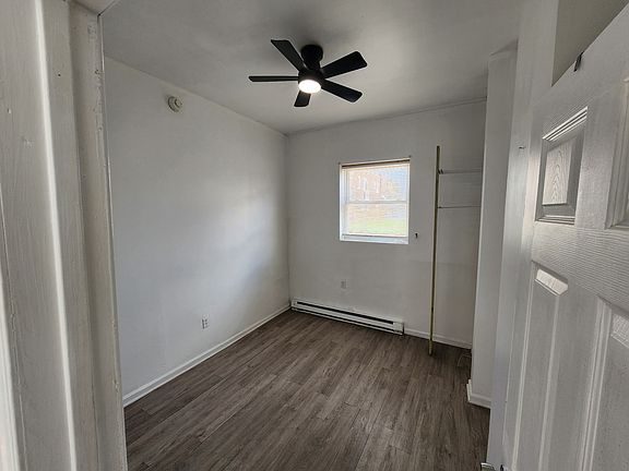 4th image of 1226 W 3rd St #D