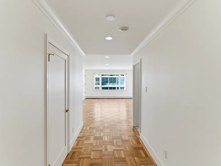 1310 Jones Street — Photo 70