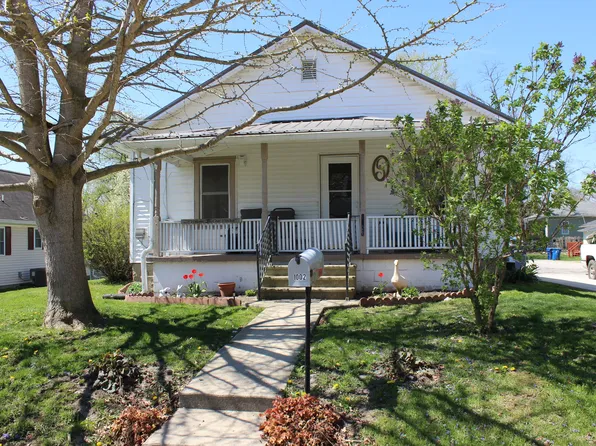 1002 S Crown St, Greencastle, IN 46135
