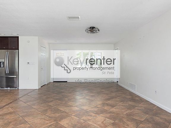 5th image of 6575 Green Valley Dr