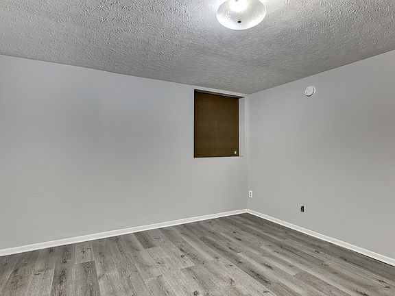 5th image of 3621 S 24th St #B1