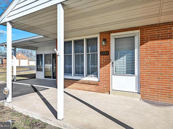 5th image of 2395 Patton Rd