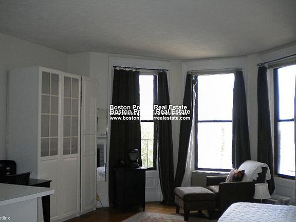 312 Beacon St. #5 Boston - Back Bay Unit Photo 2 (2)