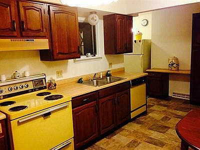 3rd image of 1543 W 32nd St