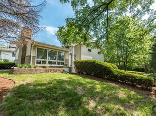 2000 Chicago Ave, Downers Grove, IL 60515