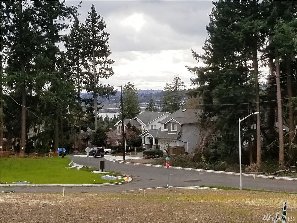 2nd image of 8016 NE 116th Ln