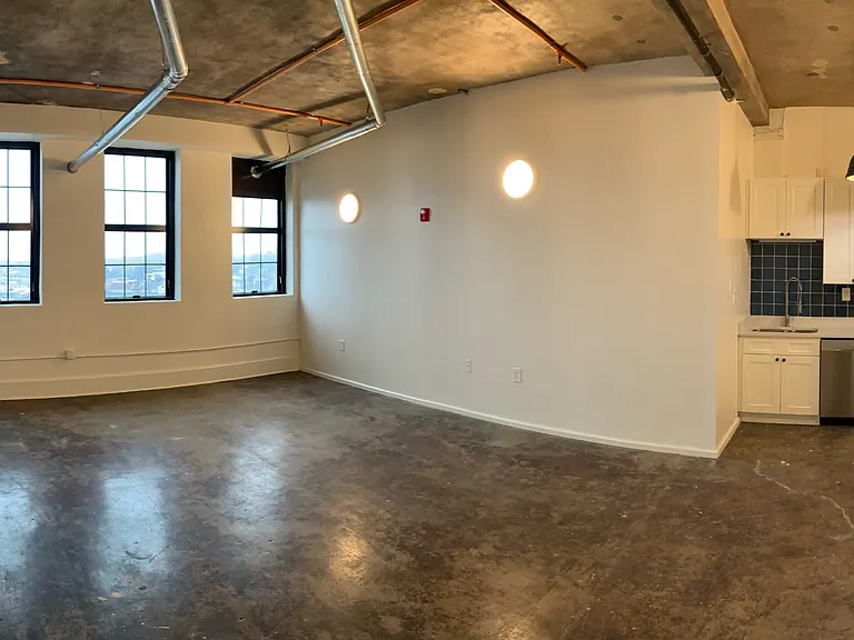 116 S Gay St #810 — Photo 4