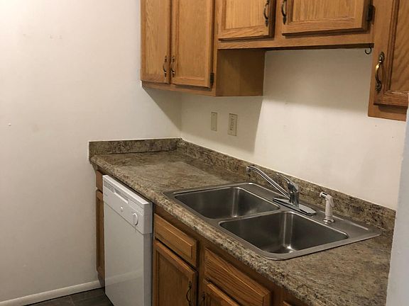 3rd image of 1342 Fair Ave #J