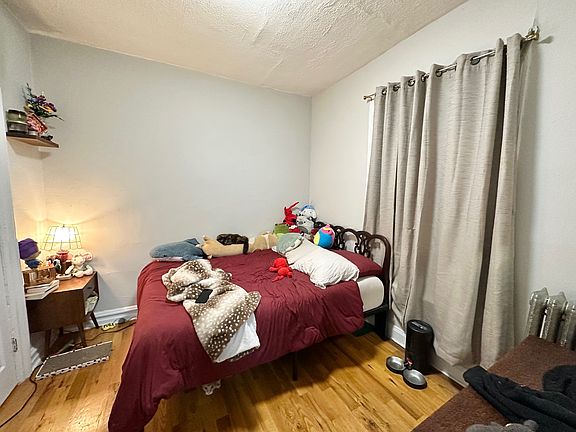 4th image of 1409 Saint Johns Pl #8