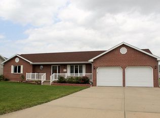 3114 Memphis Pl, Grand Island, NE 68803