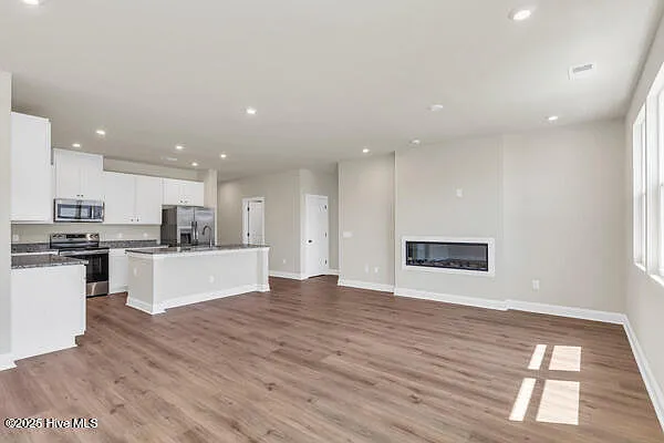 6202 Raystone Way — Photo 7
