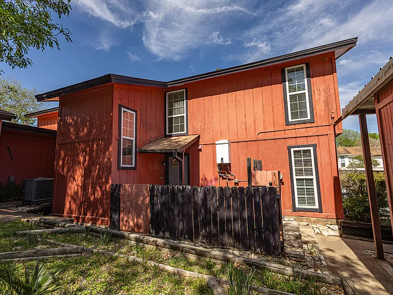 4906 Barkbridge Trl — Photo 65
