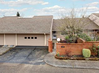 16860 SW Camino Dr, Portland, OR