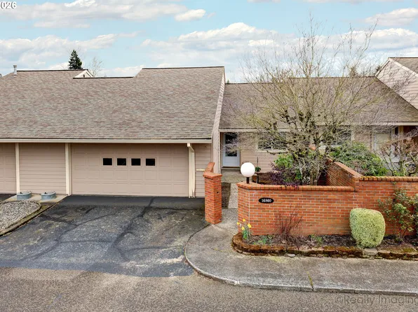 16860 SW Camino Dr, Portland, OR 97224