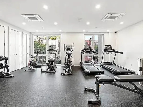 1173 Rogers Avenue image 8 of 8